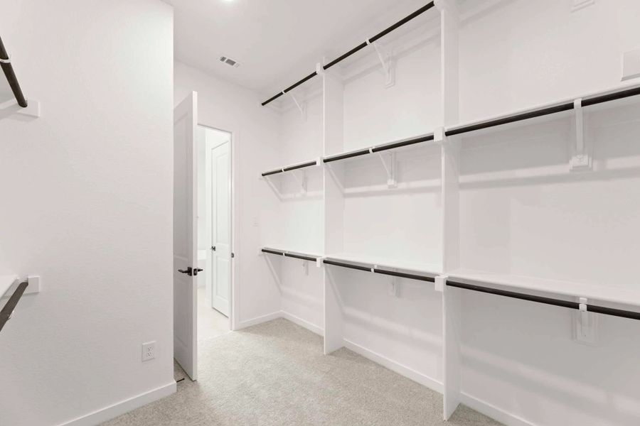 Primary Closet Representative Photo