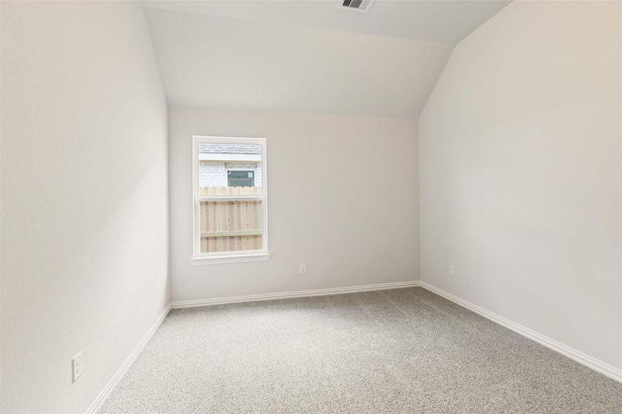 Spacious, unfurnished interior of a new home in Brookewater, Rosenberg (Image 29).