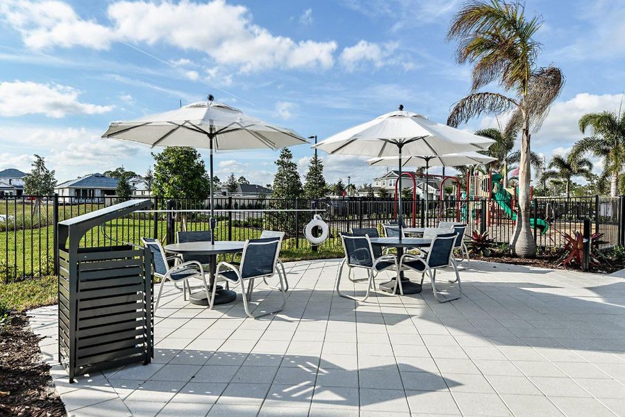 Veranda Oaks Community