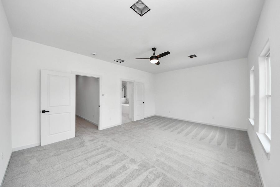 Spacious, unfurnished interior of a new home in , Houston (Image 30). Spacious, unfurnished interior of a new home in , Houston (Image 30).