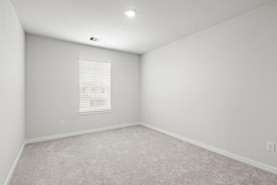 Spacious, unfurnished interior of a new home in Laurel Farms, Brookshire (Image 12).