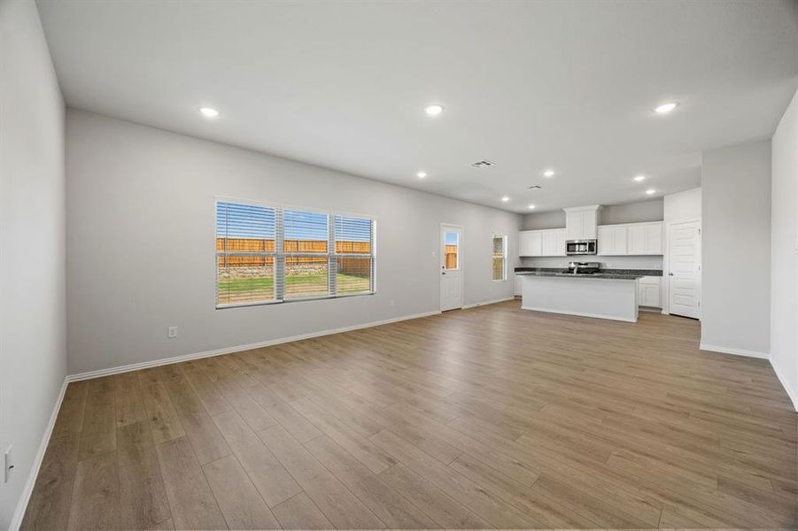 6-web-or-mls-606-ridgewood-dr 6-web-or-mls-606-ridgewood-dr