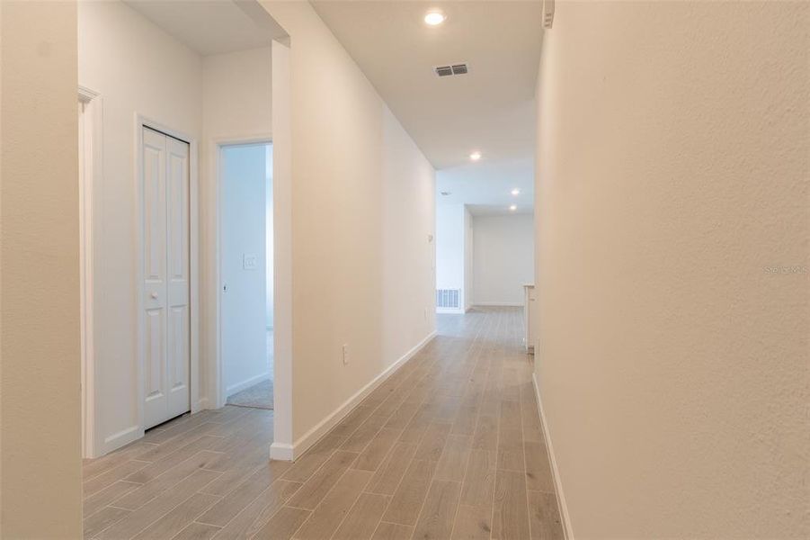 Spacious, unfurnished interior of a new home in Pioneer Ranch, Ocala (Image 41). Spacious, unfurnished interior of a new home in Pioneer Ranch, Ocala (Image 41).