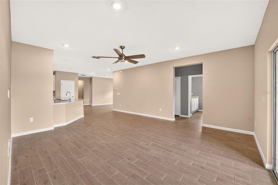 Spacious, unfurnished interior of a new home in , Alachua (Image 23). Spacious, unfurnished interior of a new home in , Alachua (Image 23).
