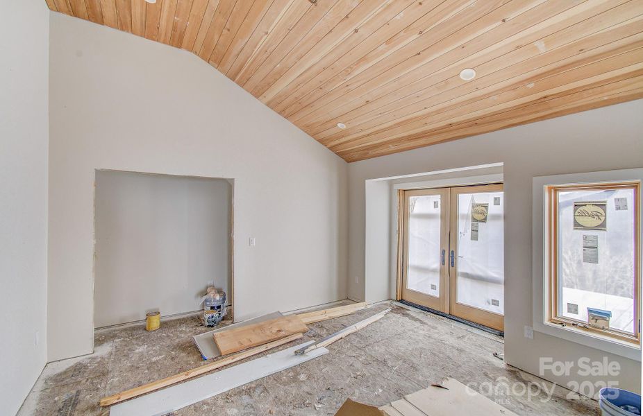 Furnished interior view inside a new home in , Hendersonville (Image 1).
