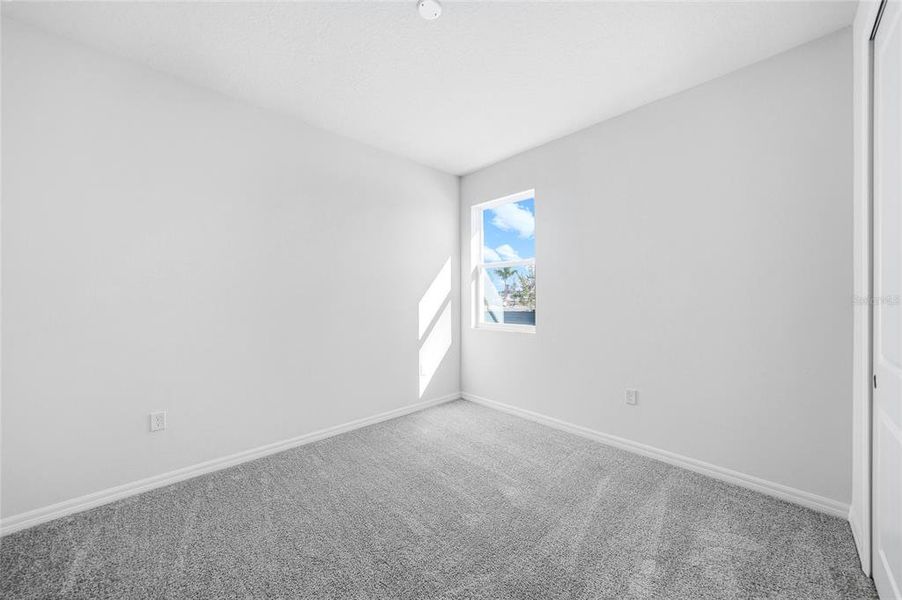 Spacious, unfurnished interior of a new home in Turnleaf, Punta Gorda (Image 13).