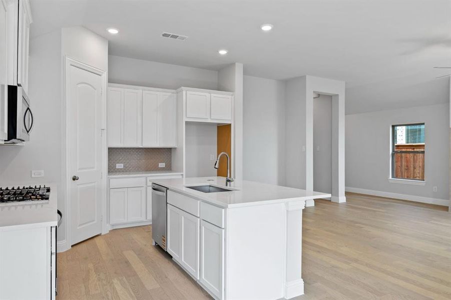 DAL_Cambridge Crossing_Aubrey_2720 Holland Court (10) DAL_Cambridge Crossing_Aubrey_2720 Holland Court (10)