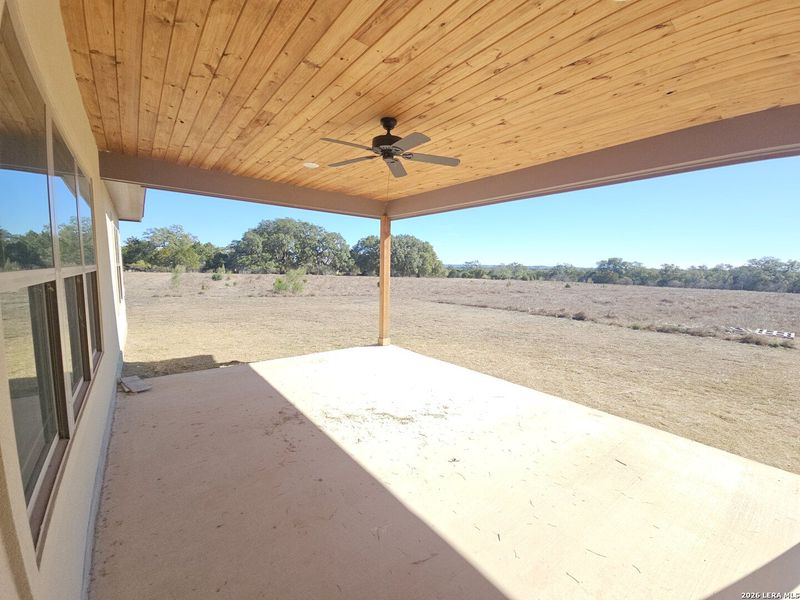 Exterior details and patio area of a home in , Bandera (Image 3).