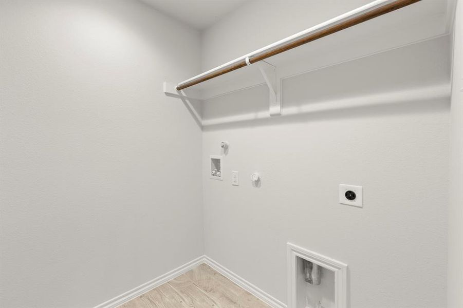 07. 3253 Mercer - Utility