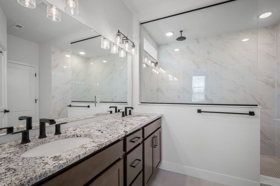 Owner's Bath Owner's Bath