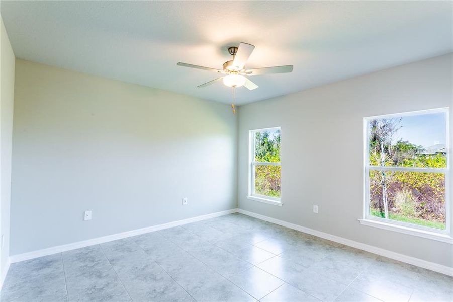Spacious, unfurnished interior of a new home in , Punta Gorda (Image 17).