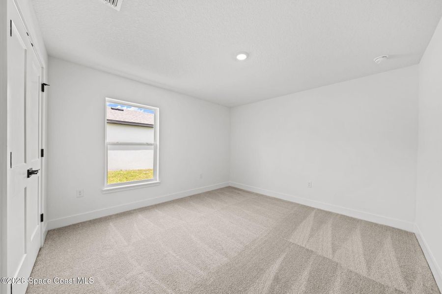 Spacious, unfurnished interior of a new home in Palm Bay, Palm Bay (Image 27).