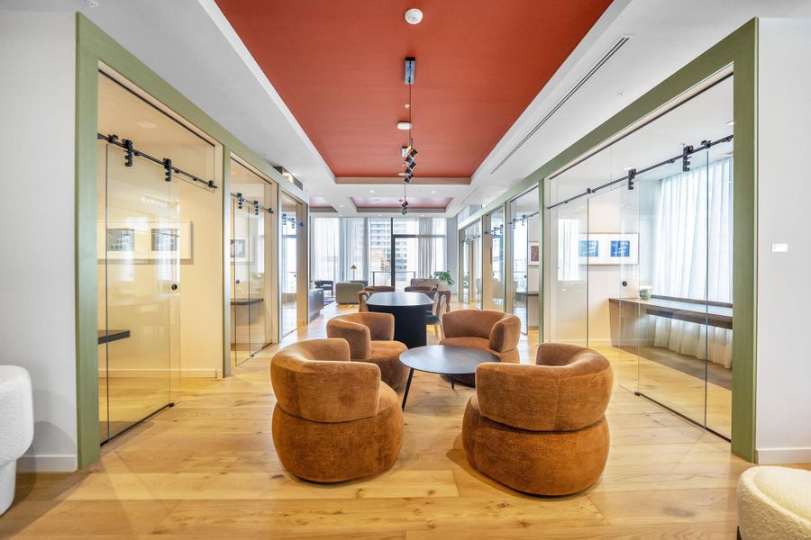 005_trevisuality_11_ne_6th_st_2201-5_84