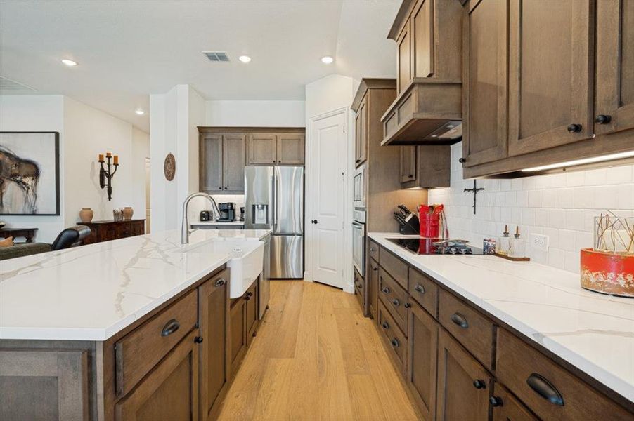 Furnished interior view inside a new home in , Waxahachie (Image 13).