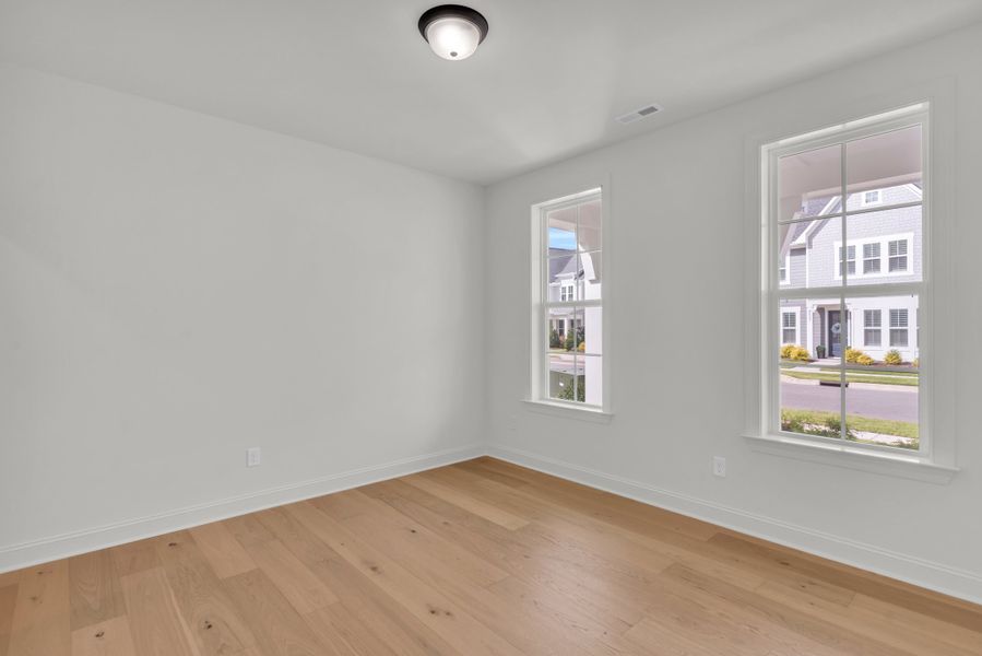 Representative unfurnished interior of a home built from the The Hampton by RobuckHomes in Stonehenge, Raleigh (Image 86).