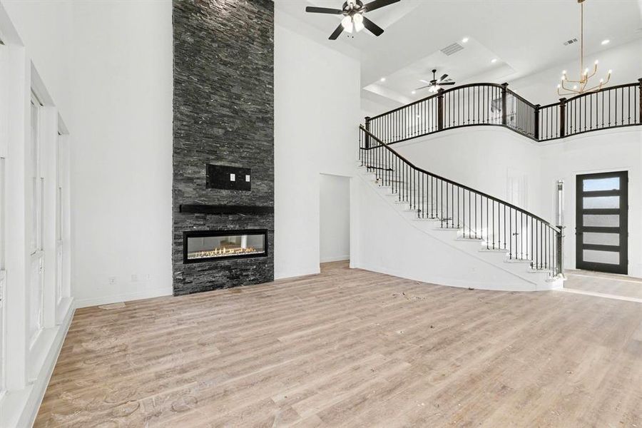 Spacious, unfurnished interior of a new home in , Prosper (Image 18).