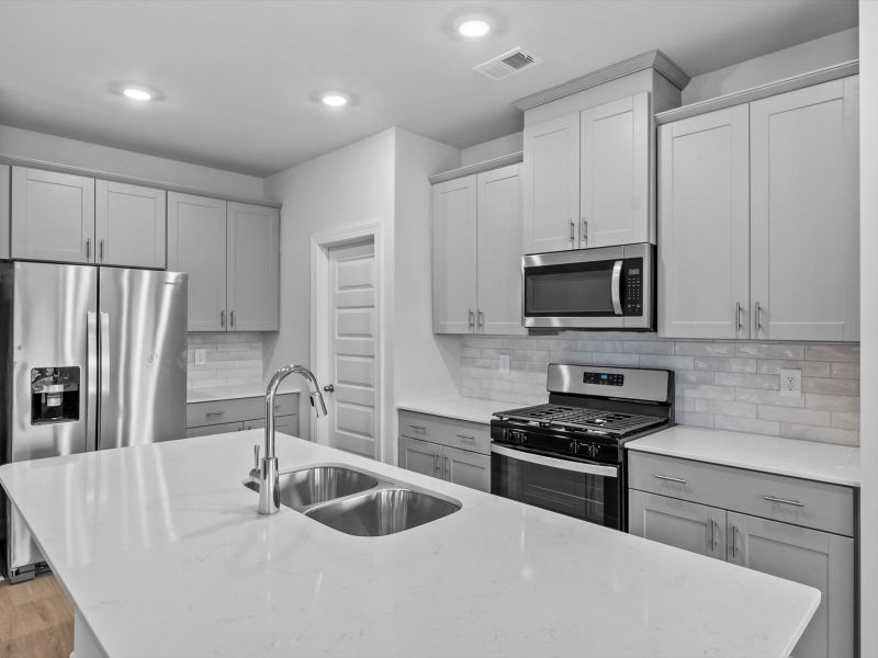 Furnished interior view inside a new home in Vickery Station, Woodruff (Image 4).