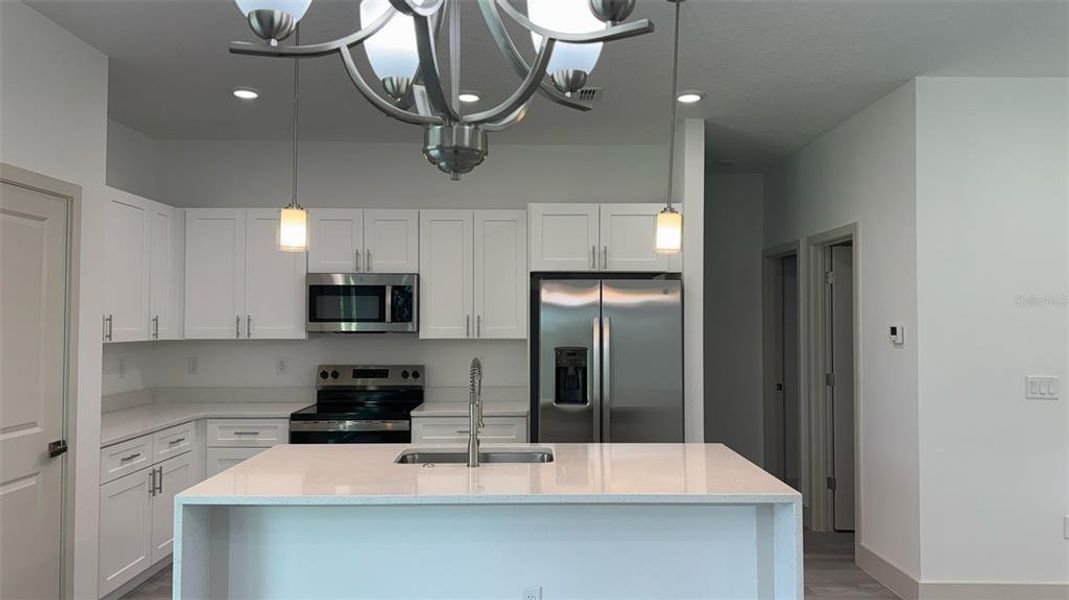 Furnished interior view inside a new home in , Dunnellon (Image 10).