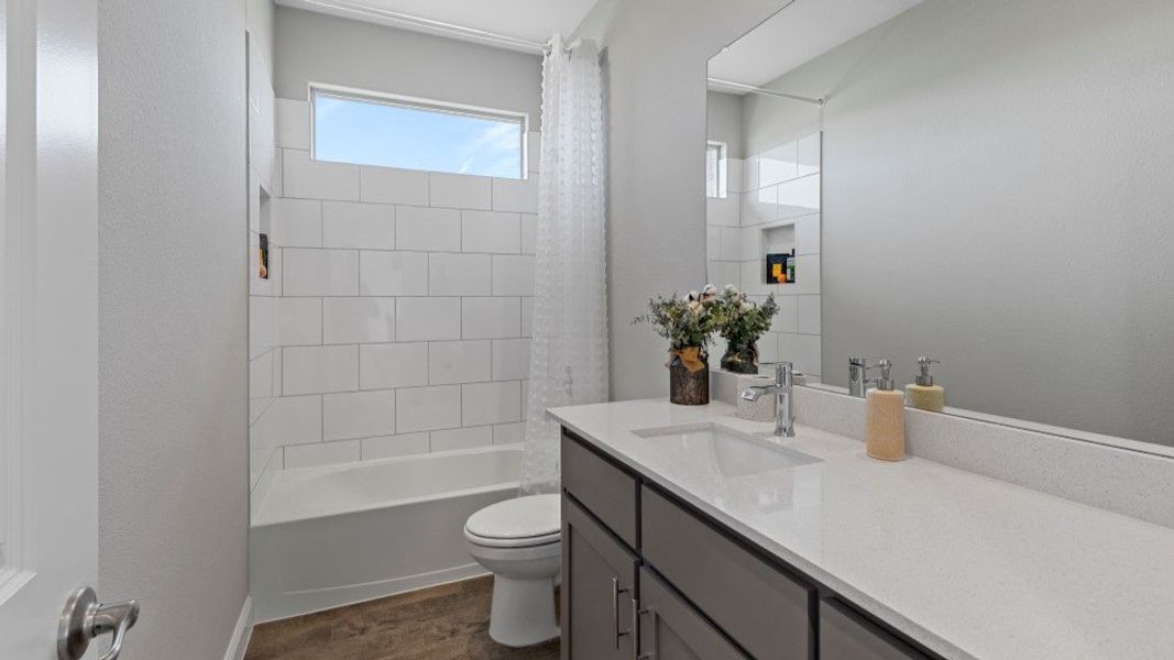 Furnished interior view inside a new home in Bluestem, Rhome (Image 24).