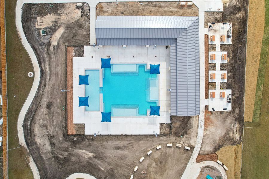 Stallion Run aerial overview of the pool