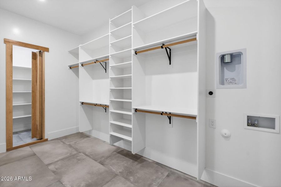 23-web-or-mls-DSC00832 23-web-or-mls-DSC00832