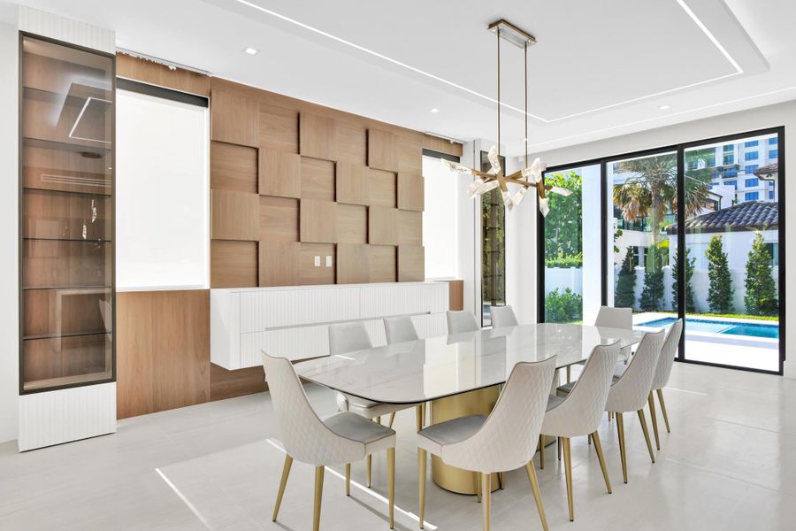 Dining Dining