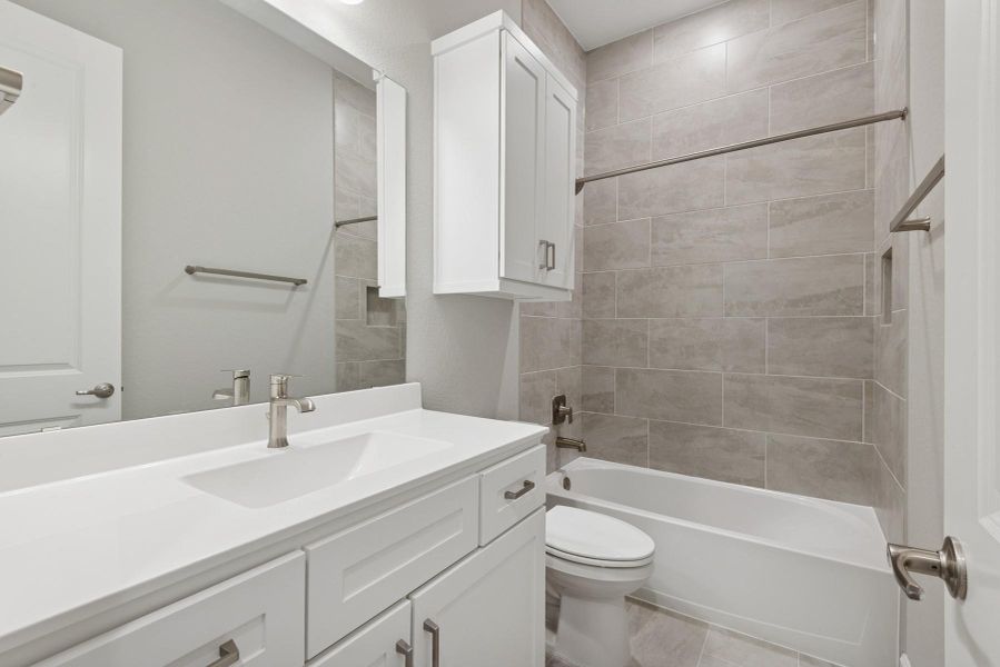 Furnished interior view inside a new home in ARTAVIA 45' Homesites, Conroe (Image 5).