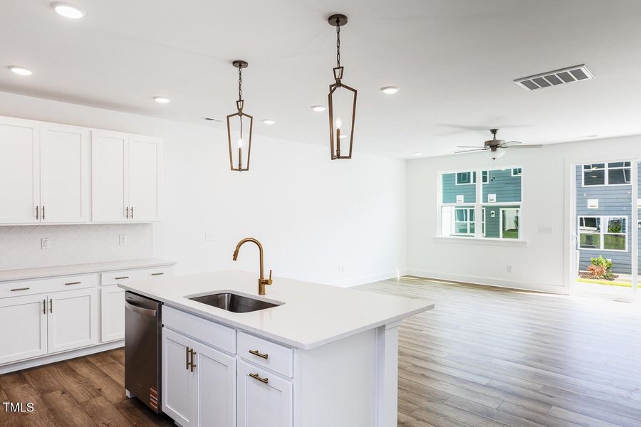 VNF-Lot 45-Aurora (10)