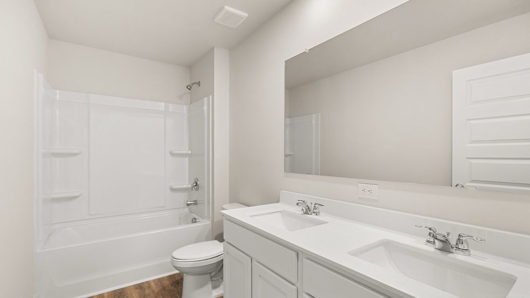 Furnished interior view inside a new home in Twin Lakes, Hoschton (Image 11).