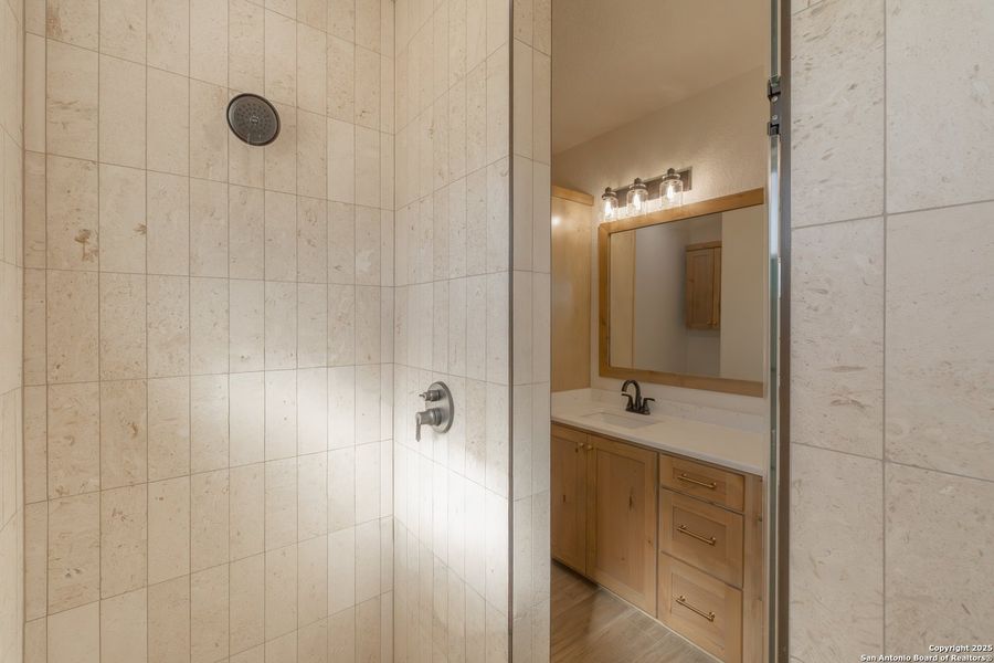 Close-up of interior finishes inside a home in , Poteet (Image 10).