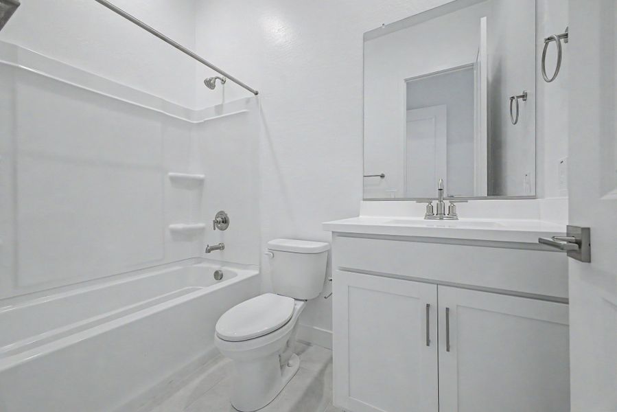 Furnished interior view inside a new home in Frontera, Surprise (Image 5).