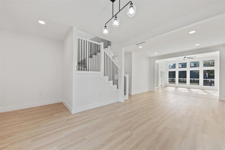 Spacious, unfurnished interior of a new home in , Duncanville (Image 13).