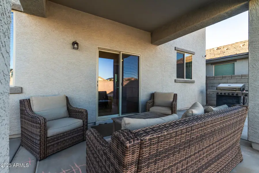 34 - Seldon 34 - Seldon