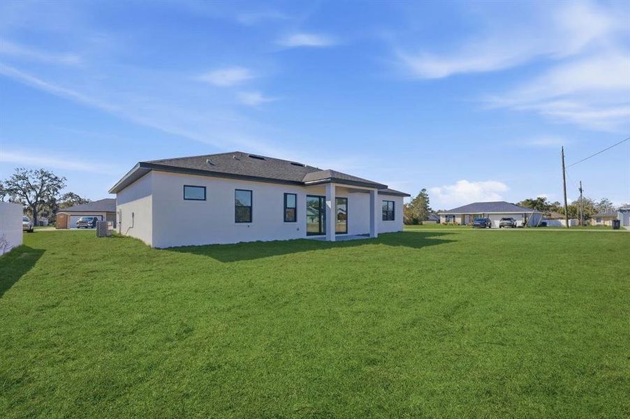 Exterior details and patio area of a home in , Ocala (Image 28). Exterior details and patio area of a home in , Ocala (Image 28).