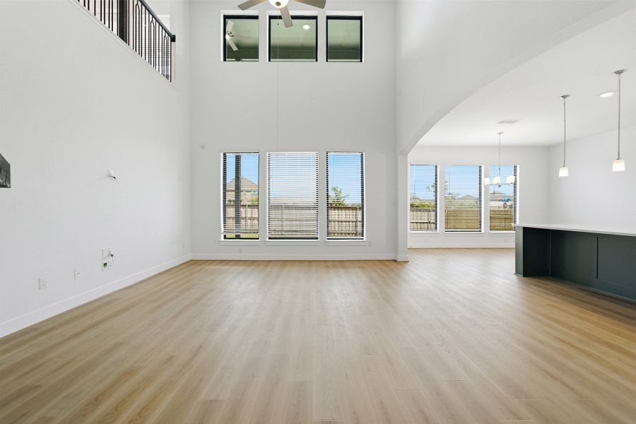 Spacious, unfurnished interior of a new home in Sunfield, Buda (Image 28). Spacious, unfurnished interior of a new home in Sunfield, Buda (Image 28).