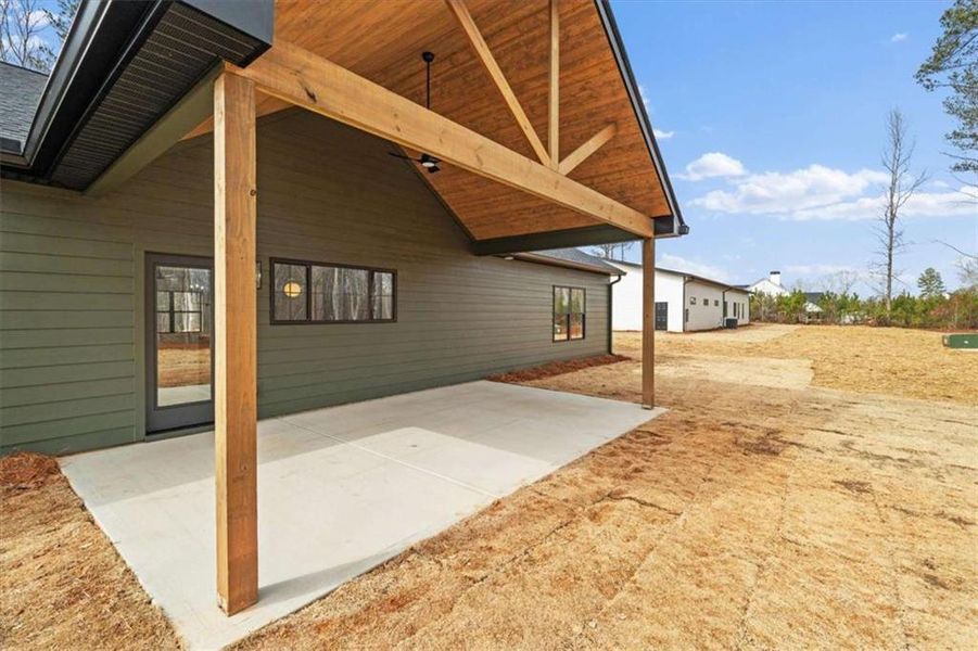 Exterior details and patio area of a home in , Waco (Image 28).
