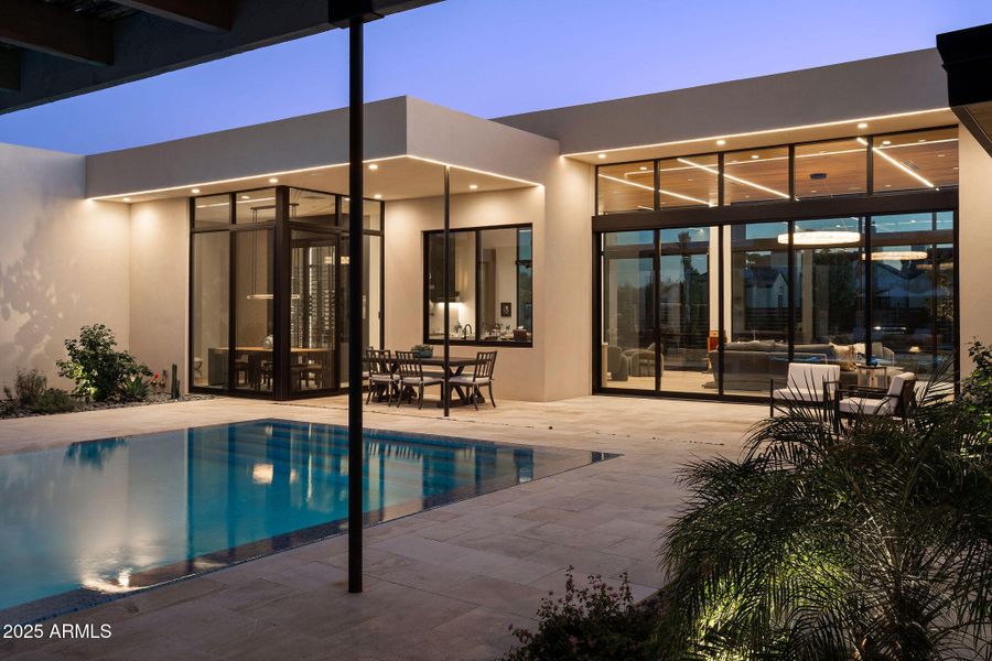 7034 E Paradise Dr 7034 E Paradise Dr