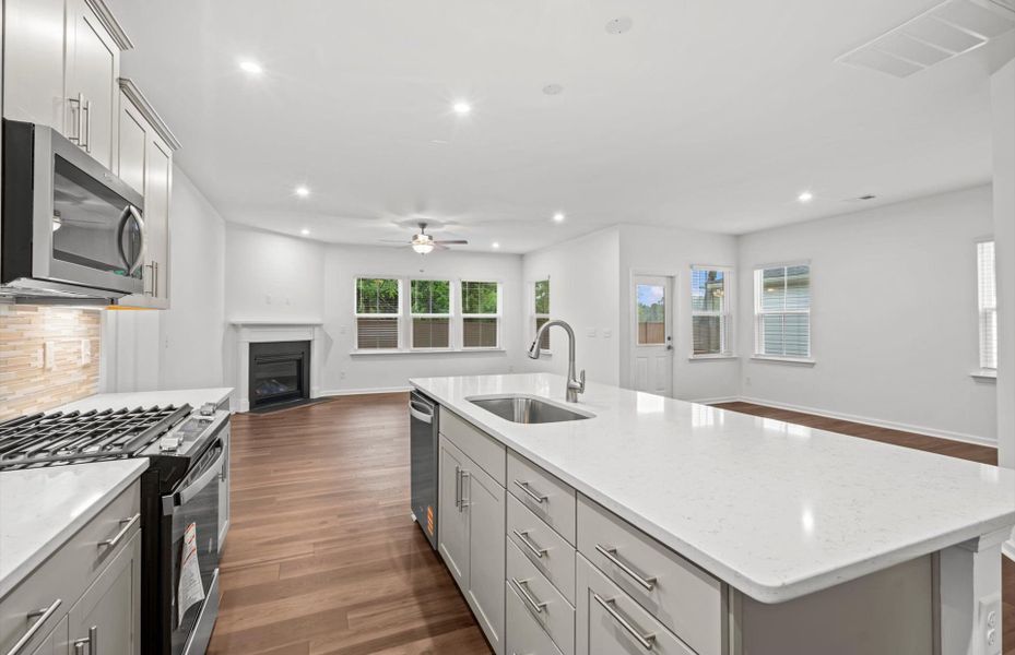 Furnished interior view inside a new home in Briarwood Reserve, Spartanburg (Image 8). Furnished interior view inside a new home in Briarwood Reserve, Spartanburg (Image 8).
