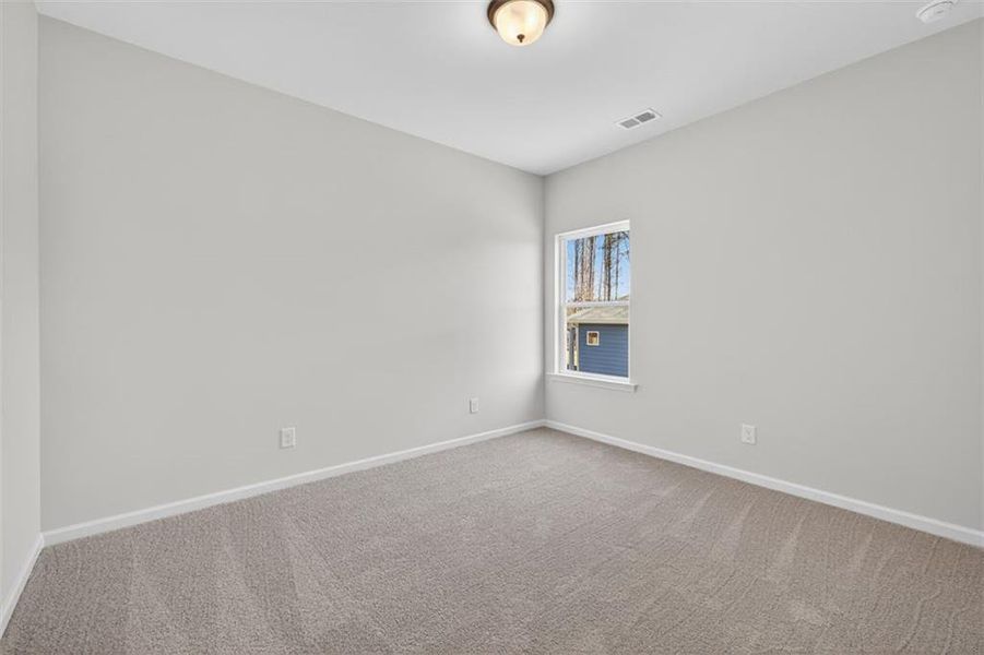 Spacious, unfurnished interior of a new home in Allen Manor, Hoschton (Image 27).