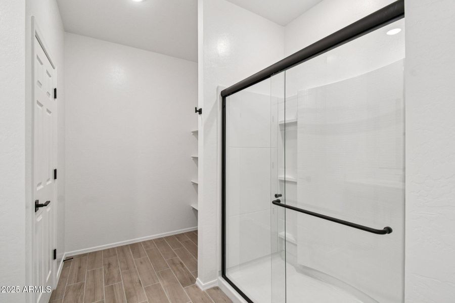 27-web-or-mls-W Bowker St-S2008-027