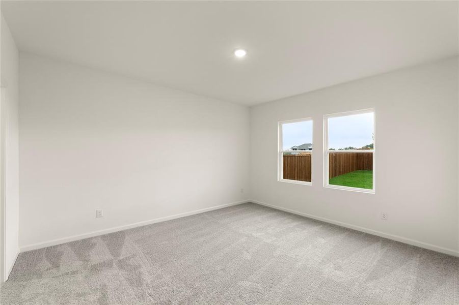 Spacious, unfurnished interior of a new home in Noble Ridge, Howe (Image 23).
