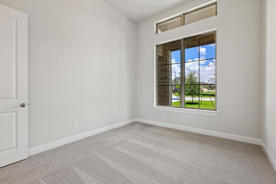 Spacious, unfurnished interior of a new home in 6 Creeks, Kyle (Image 33). Spacious, unfurnished interior of a new home in 6 Creeks, Kyle (Image 33).