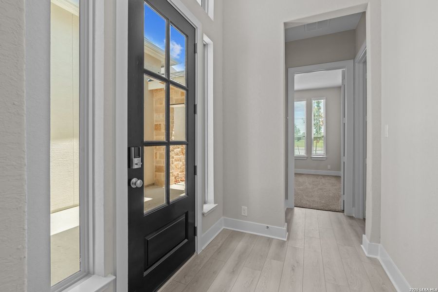 Spacious, unfurnished interior of a new home in , Boerne (Image 20).