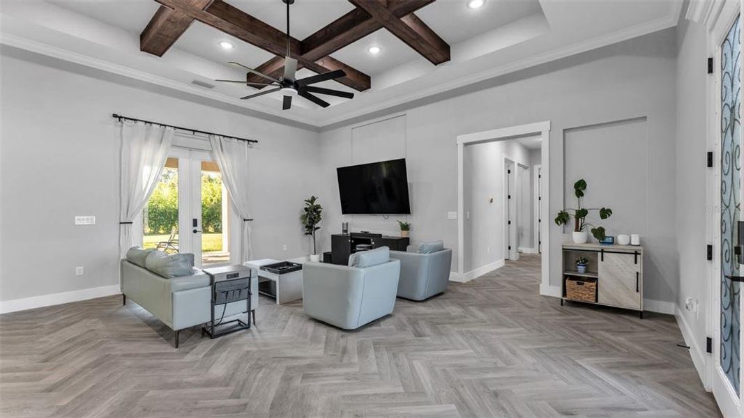 Furnished interior view inside a new home in , Winter Haven (Image 7).