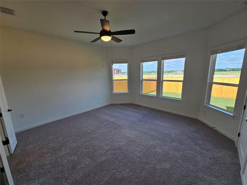 Spacious, unfurnished interior of a new home in Estancia West, Manchaca (Image 29). Spacious, unfurnished interior of a new home in Estancia West, Manchaca (Image 29).