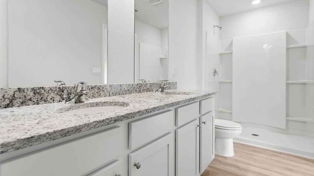 Representative furnished interior of a home built from the Freeport by D.R. Horton in Sunny Hills, Chipley (Image 10).