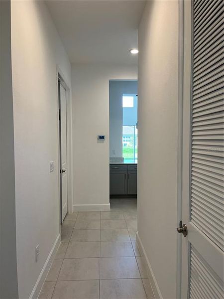 Spacious, unfurnished interior of a new home in , Wesley Chapel (Image 44).