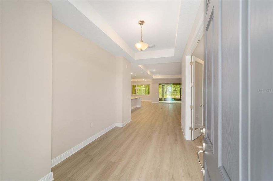 Spacious, unfurnished interior of a new home in , Ocala (Image 35).