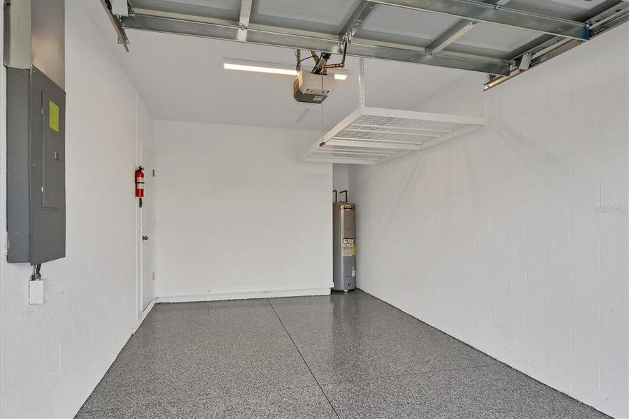 Spacious, unfurnished interior of a new home in , Bradenton (Image 38). Spacious, unfurnished interior of a new home in , Bradenton (Image 38).