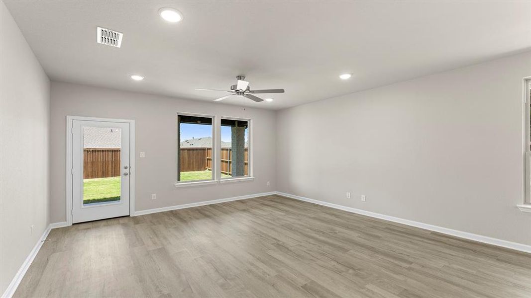 16. 1416 Martingale - Family (2) 16. 1416 Martingale - Family (2)